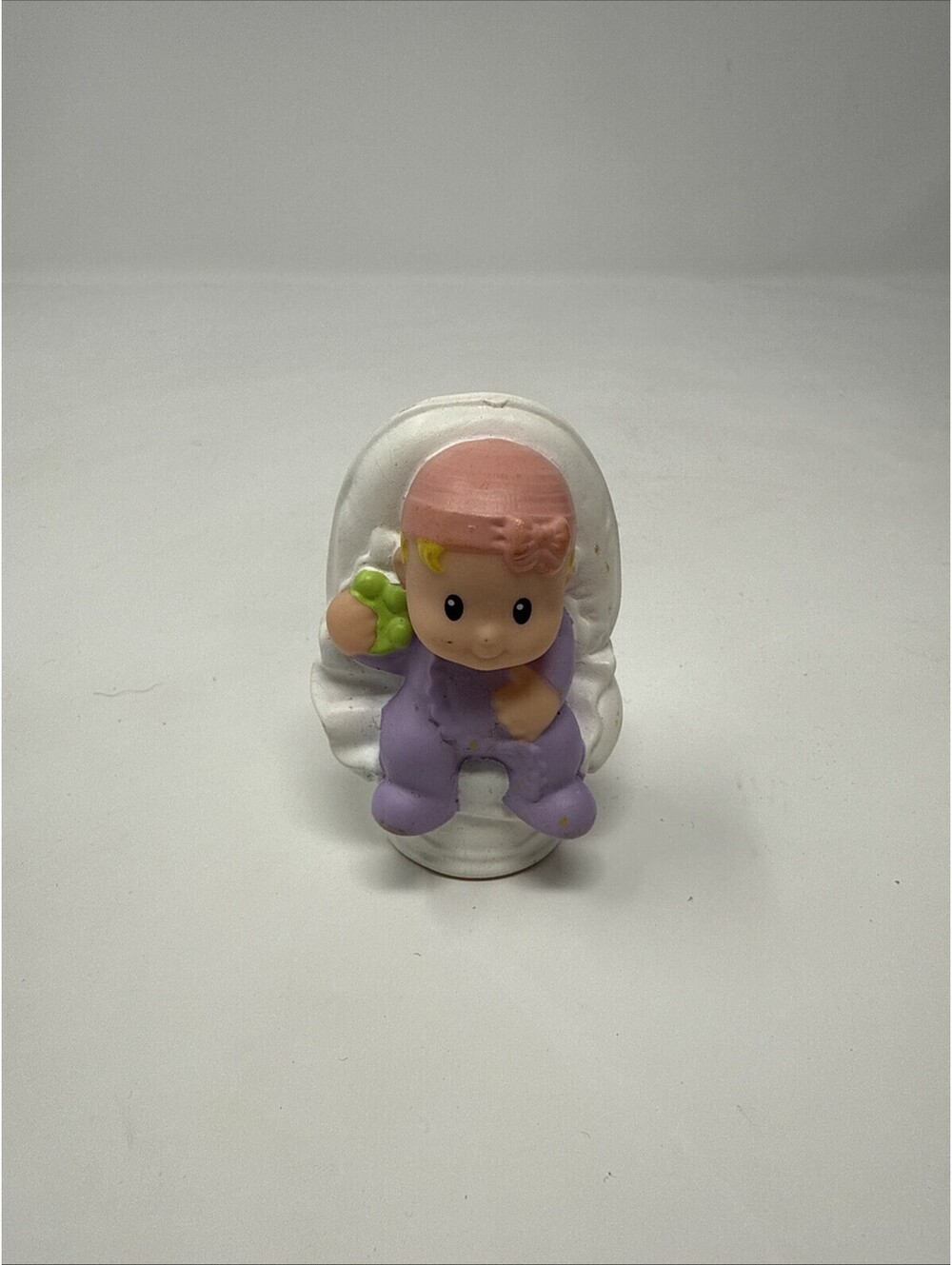 Fisher-Price Little People Baby Figure in Purple Seat 2012 Ages 1-4 Years